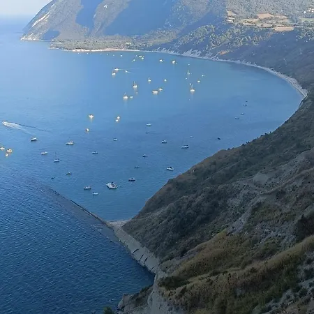 Vvr6 By Homes In Ancona