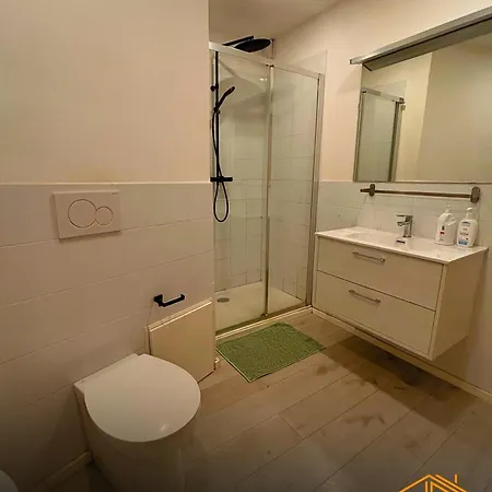 Appartement Vvr6 By Homes In Ancône